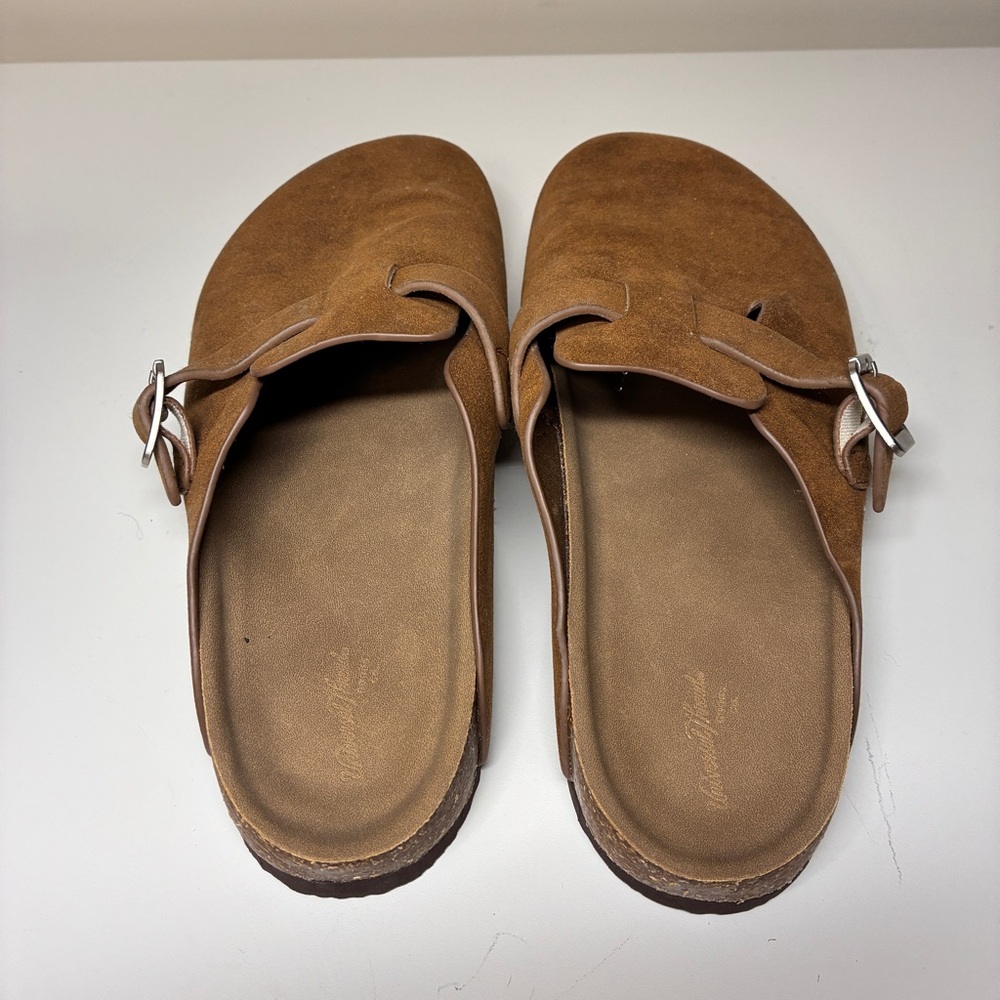 Universal Thread Brown Mules